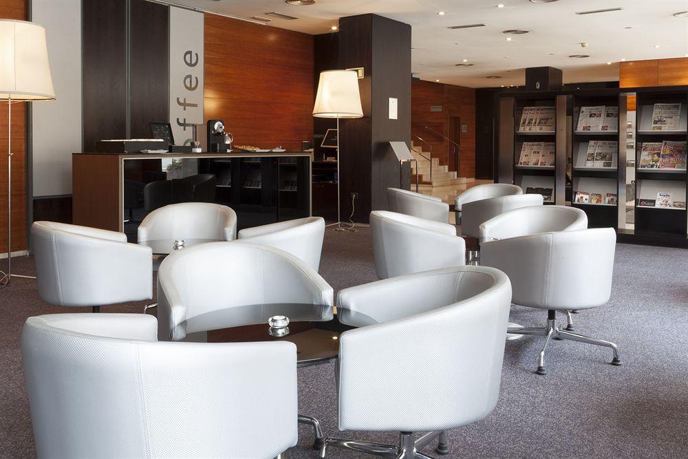 Ac Hotel Badajoz By Marriott Εξωτερικό φωτογραφία