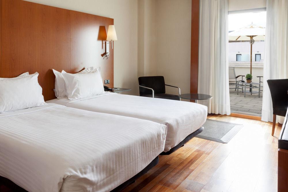 Ac Hotel Badajoz By Marriott Εξωτερικό φωτογραφία