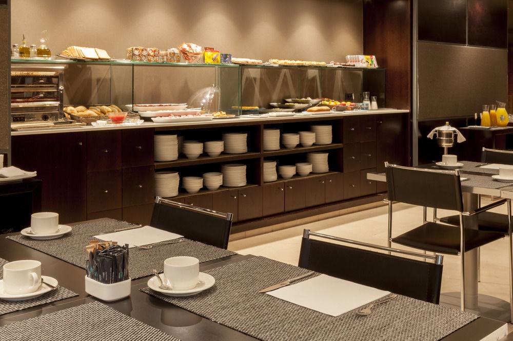 Ac Hotel Badajoz By Marriott Εξωτερικό φωτογραφία