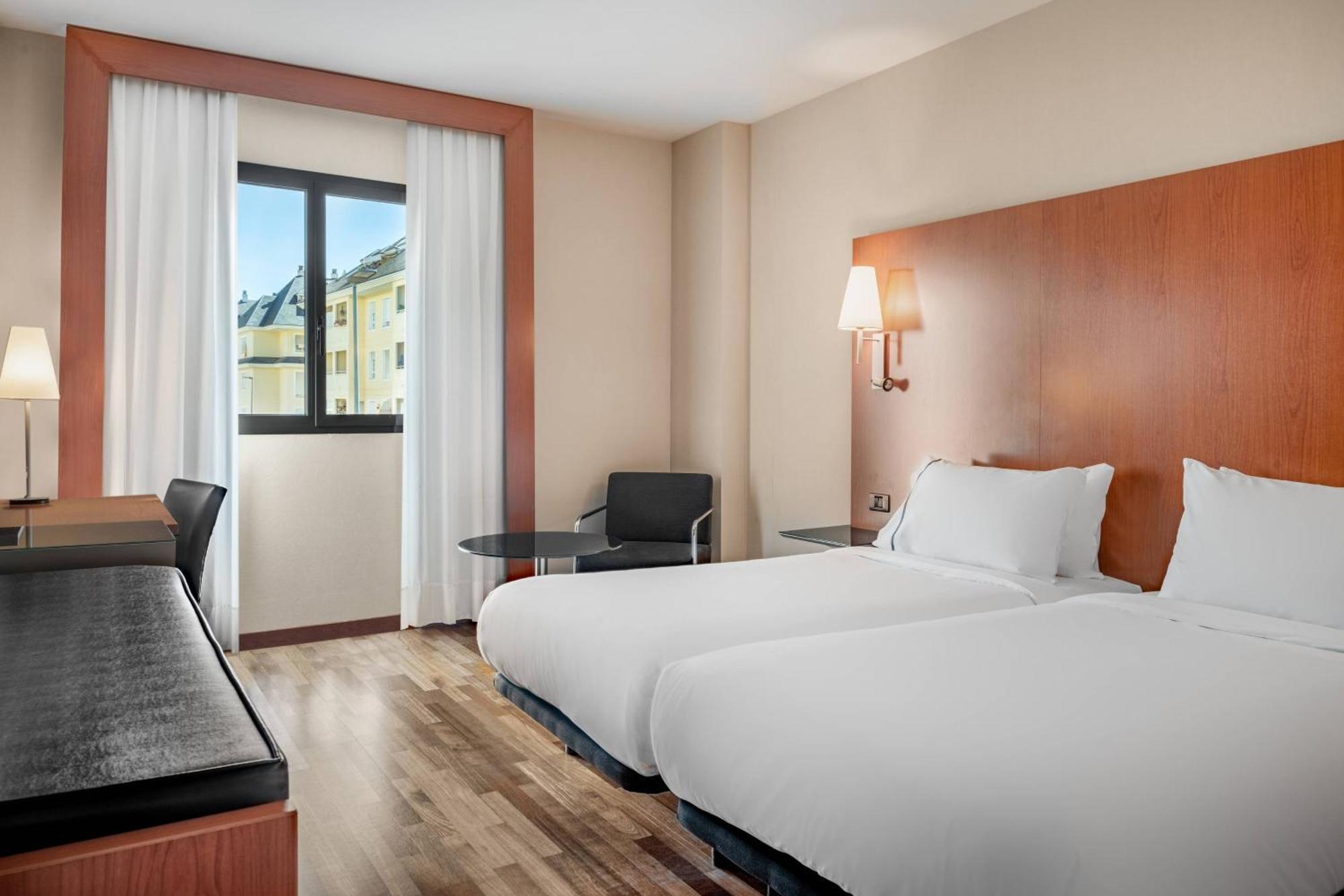 Ac Hotel Badajoz By Marriott Εξωτερικό φωτογραφία