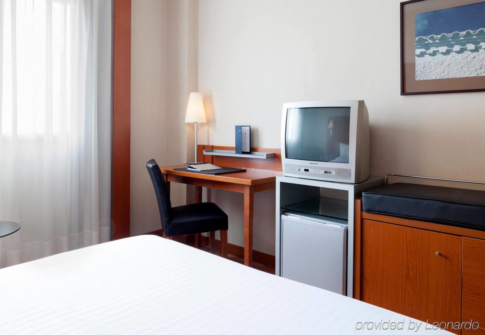 Ac Hotel Badajoz By Marriott Εξωτερικό φωτογραφία