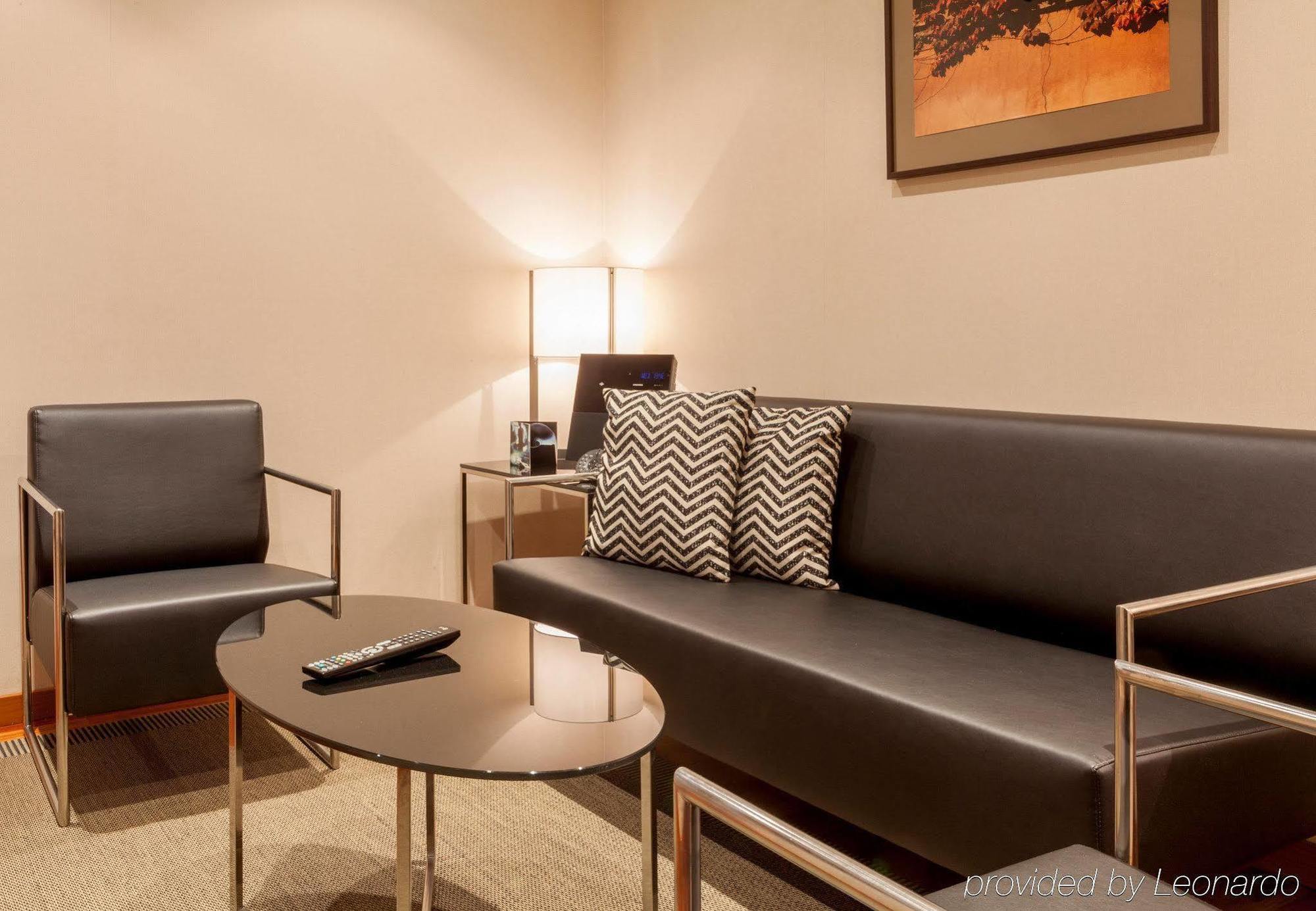 Ac Hotel Badajoz By Marriott Εξωτερικό φωτογραφία