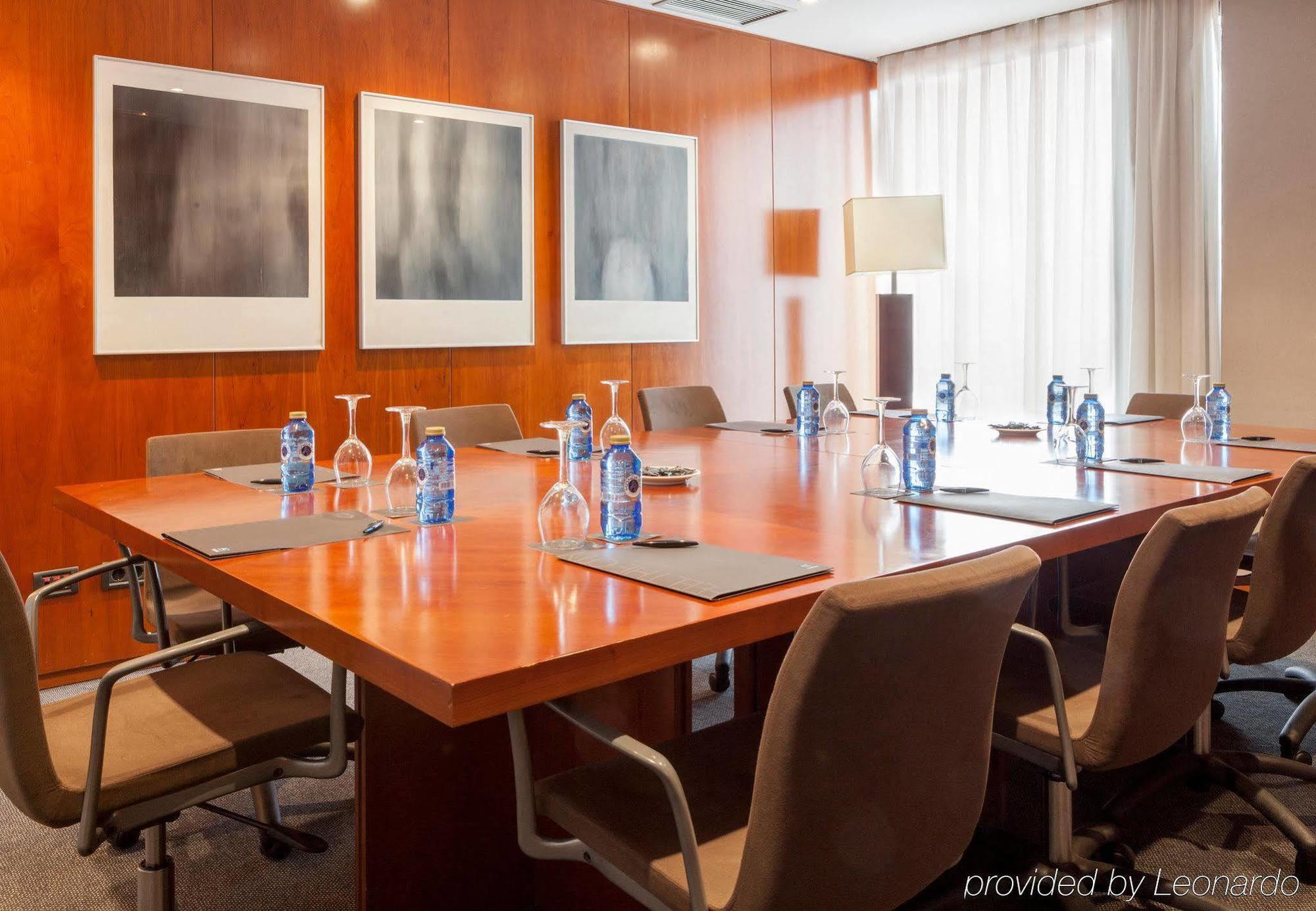 Ac Hotel Badajoz By Marriott Εξωτερικό φωτογραφία
